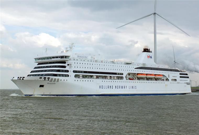 Start der Norwegenfähre ab Cuxhaven verschiebt sich „Romantika 2“