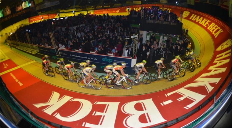 Zahl des Tages: 166,6 Startschuss: Seit Donnerstagabend geht es bei den 53. Bremer Sixdays in der ÖVB-Arena rund.