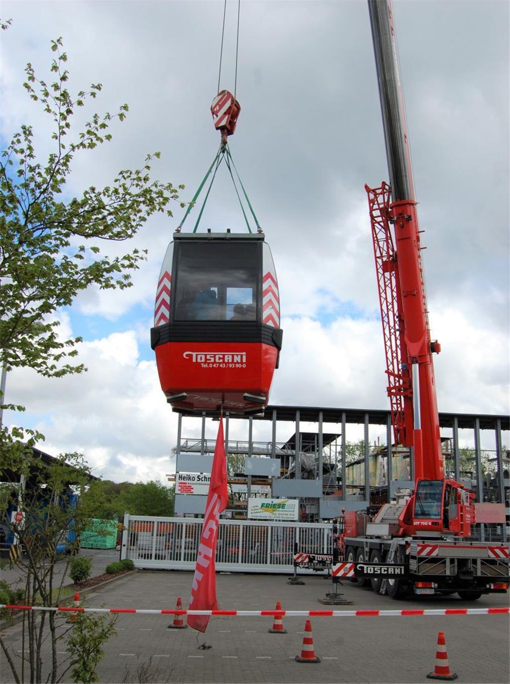 Staudenmarkt 2019 in Hagen: Mit der Gondel ging es bei Bauxpert 30 Meter in die ...