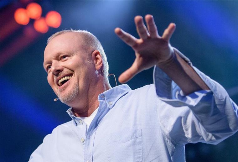 Stefan Raab auf ESC-Mission: Der Moderator soll Deutschland aus der Dauerkrise holen. (Archivbild)