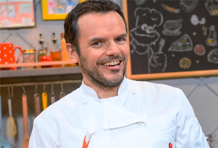 Nach Gastro-Desaster: Henssler will im TV bei Kult-Format neu durchstarten Steffen Henssler wechselt nach Rückschlägen im Gastro-Bereich als Juror zu "The Taste". Wird er im TV mehr Erfolg haben?