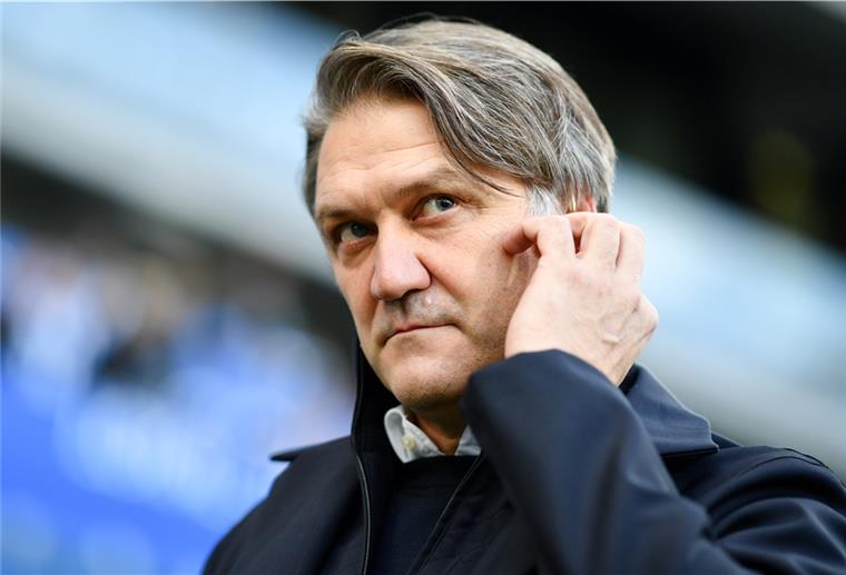 Steht Dietmar Beiersdorfer vor dem Sprung zu den Grün-Weißen nach Bremen?