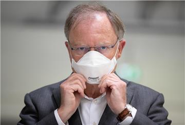 Stephan Weil (SPD), Ministerpräsident in Niedersachsen, will beim Thema Maskenpflicht eine landwesweite Regelung bekanntgeben.