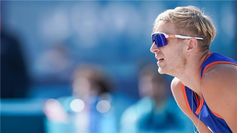 Olympia nach Haftstrafe: Empörung über Beach-Volleyballer Steven van de Velde wurde vor Jahren wegen Missbrauchs einer Minderjährigen zu einer Haftstrafe verurteilt.