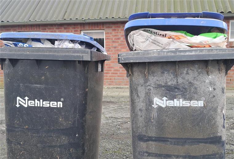 Streikpause bis April : Einigung zwischen Nehlsen und ver.di
Müllabholung gesichert: Streikpause bis 6. April vereinbart. Nehlsen und ver.di setzen Verhandlungen fort, um dauerhafte Lösung zu finden.