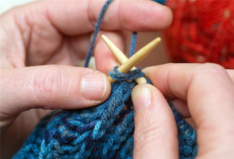 Wolllust: Wenn das Herz fürs Stricken schlägt Stricken aus Leidenschaft. (Symbolbild)