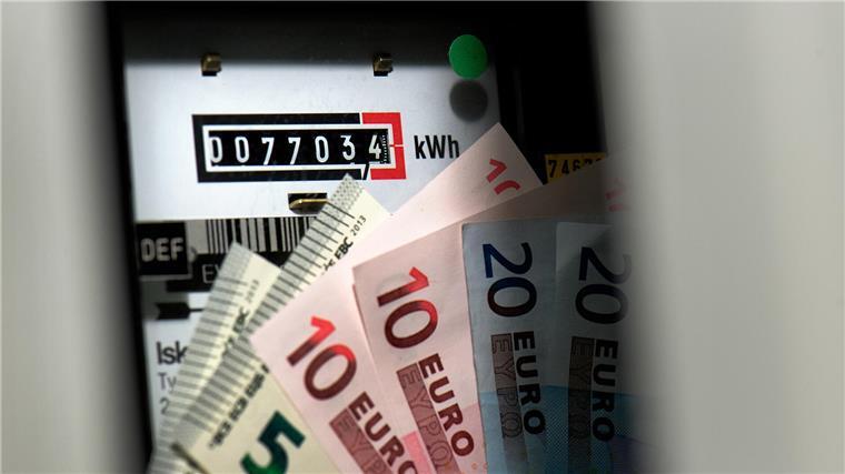 EWE erhöht die Preise: Strom und Gas werden spürbar teurer Strom und Gas werden bei der EWE im Grundversorgungstarif ab April spürbar teurer.