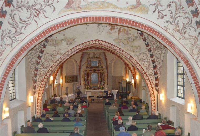 Cuxland: Superintendent will attraktivere Angebote in der Kirche Superintendent Albrecht Preisler schlägt vor, auch die Gottesdienstzeiten zu überdenken.