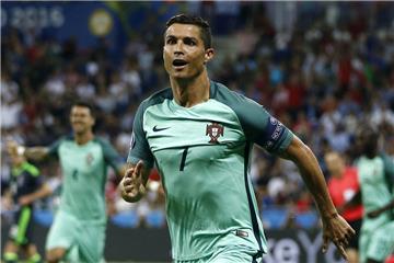 Superstar Cristiano Ronaldo erzielte das 1:0 für Portugal. Foto Taherkenareh/dpa