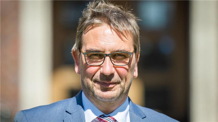 Sven Ambrosy (SPD).