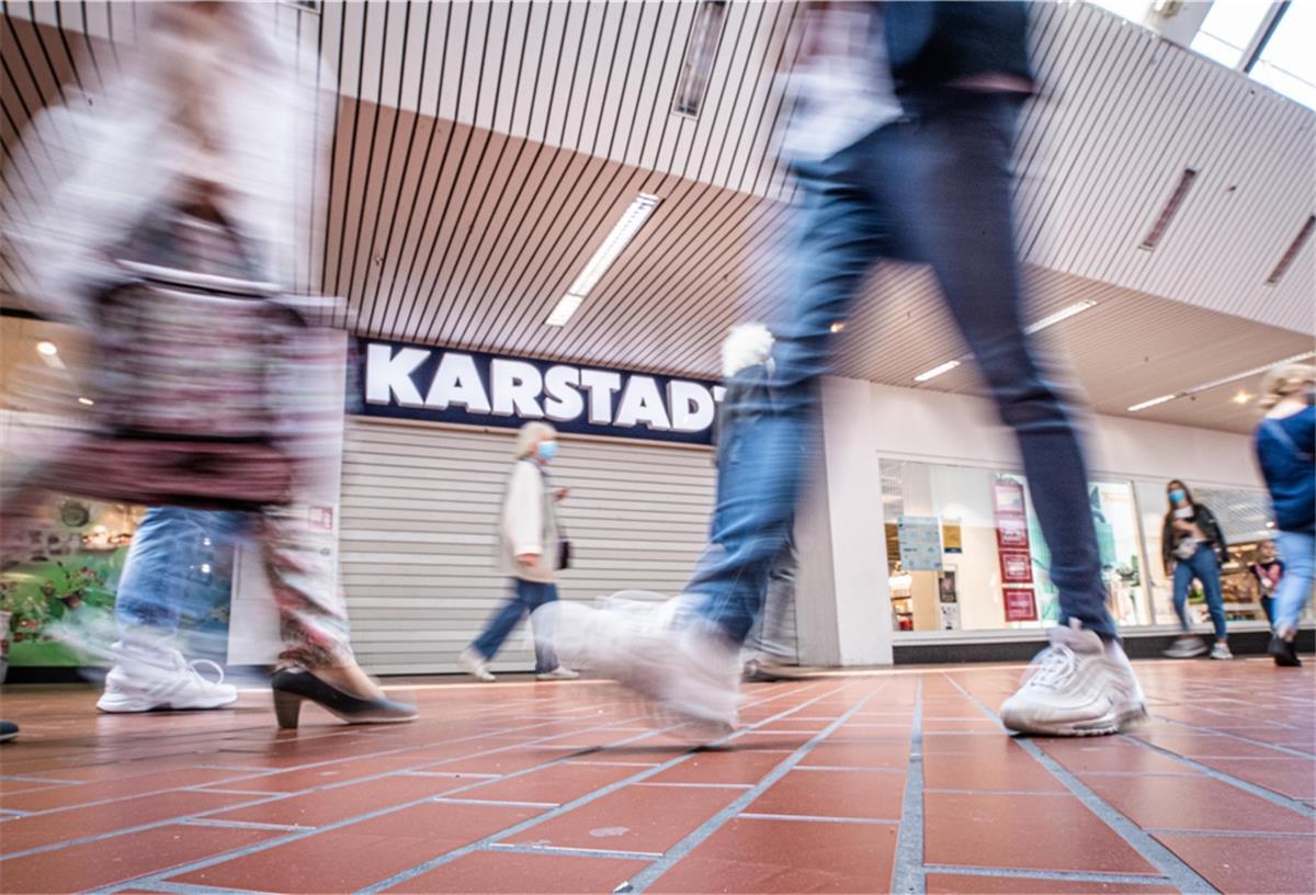 Symbolfotos der Galeria-Kaufhof-Karstadt-Filiale im Bremerhavener Columbuscenter. Foto: Hartmann