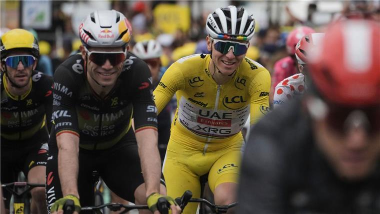 Pogacar vor viertem Triumph - Lipowitz will Traum erfüllen Tadej Pogacar hat seinen vierten Triumph bei der Tour de France so gut wie sicher.