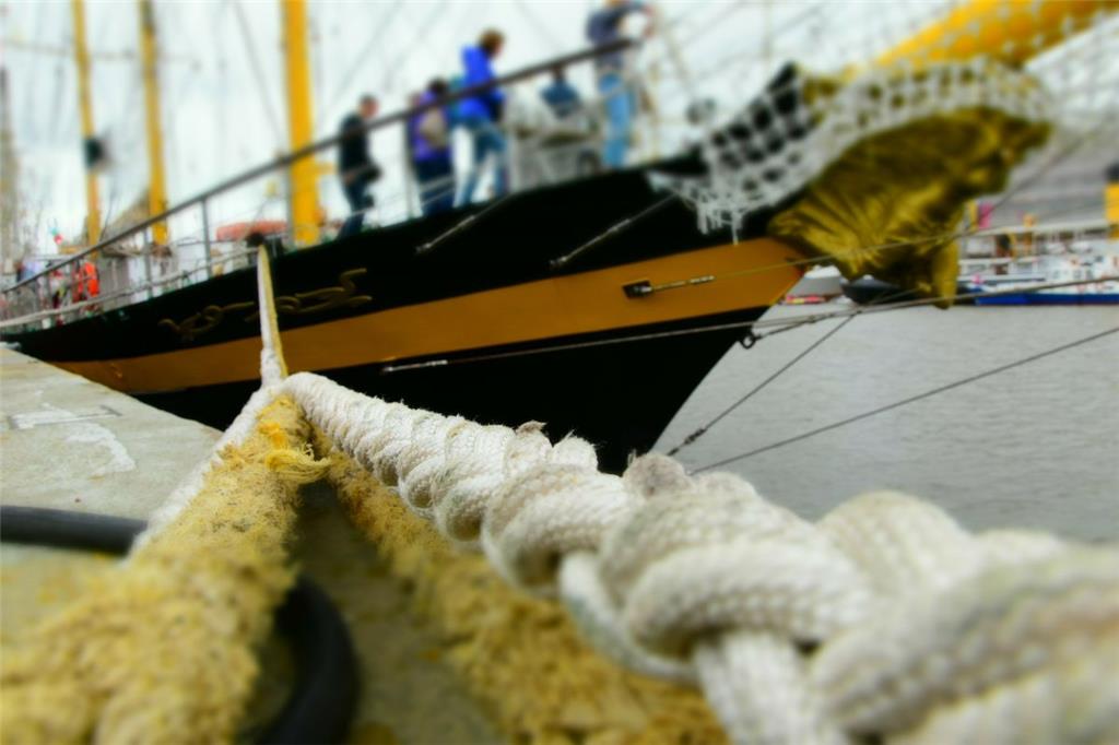 Taue, Segel und die Schiffsdetails: Andere Perspektiven lohnen sich immer beim S...