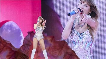 Taylor Swift tritt im Rahmen ihrer „ Eras Tour“ in Chicago auf.