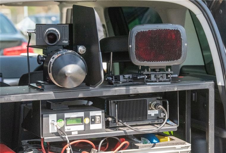 Blitzer im Kreis Rotenburg: 5 Tage, 10 Standorte Technik, die nicht jeden begeistert. Mit solchen Anlagen werden auch im Landkreis Rotenburg Autofahrer fotografiert, die zu schnell fahren.