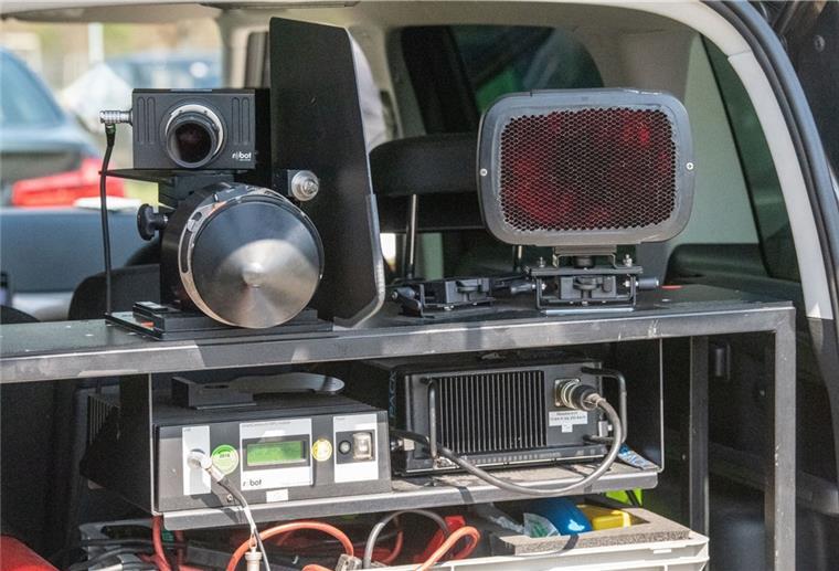 Landkreis Rotenburg macht Rasern weiter das Leben schwer Technik zur Ermittlung von Geschwindigkeitsüberschreitungen ist in einen Wagen eingebaut. Auch der Landkreis Rotenburg führt regelmäßig Messungen durch.