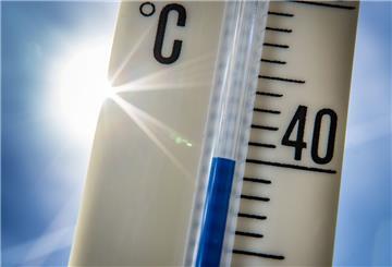 Temperaturen um die 40 Grad sind für einige Regionen in Deutschland in dieser Woche angekündigt. Und auch im Norden wird aktuell kräftig geschwitzt.