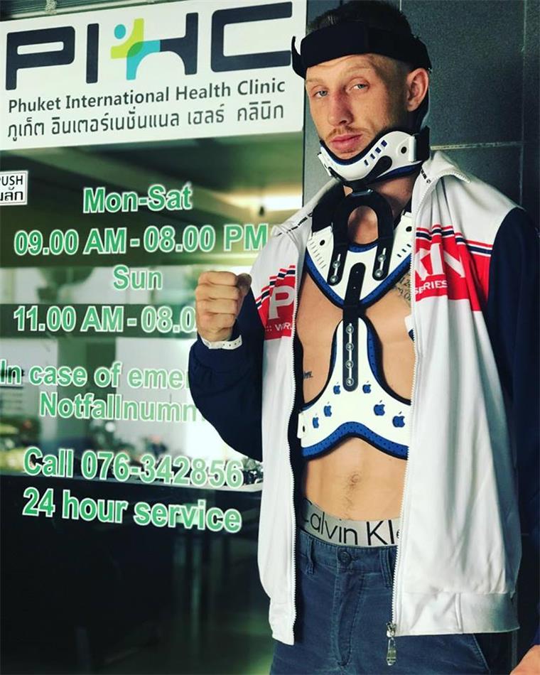 Thai-Boxer Pascal Schroth aus Bremerhaven hat sich schwer verletzt.