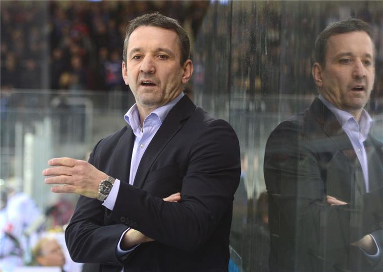 Thomas Popiesch ist auch in der kommenden DEL2-Spielzeit Trainer der Fischtown Pinguins.