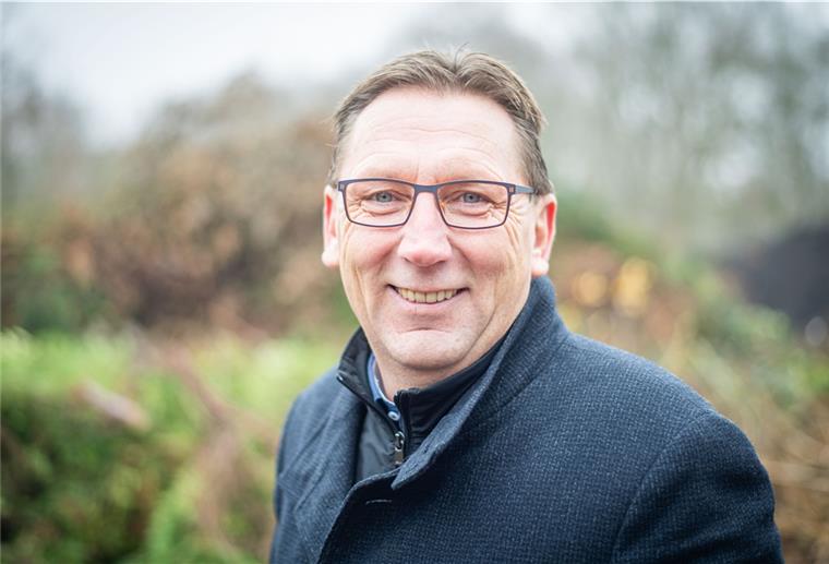 Thorsten Küver will Schiffdorfer Bürgermeister werden Thorsten Küver, aktuell Erster Gemeinderat in Schiffdorf, will im September Bürgermeister der Kommune werden.