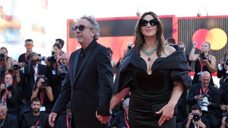 Tim Burton und Monica Bellucci bei den Filmfestspielen in Venedig. (Archivbild)