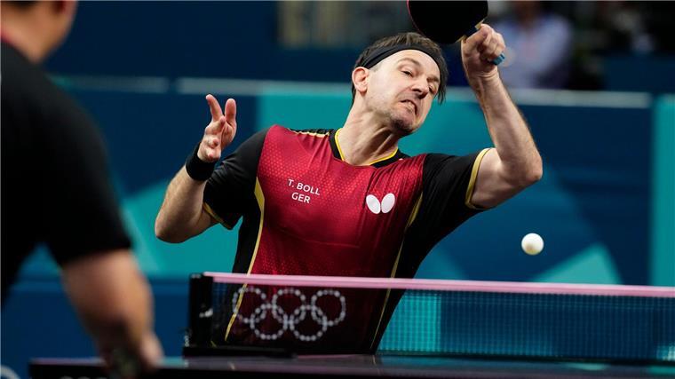 Boll mit Tischtennisteam locker im Olympia-Viertelfinale Timo Boll startet erfolgreich in seine letzten Olympischen Spiele.