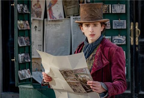 Timothee Chalamet als Willy Wonka in einer Szene des Films "Wonka".