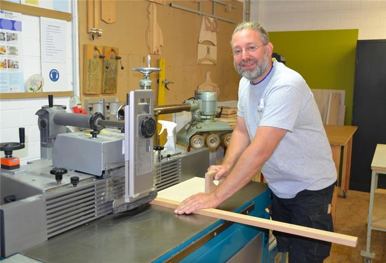 Sichere Zukunft im Handwerk wählen Tischlermeister Incotrain