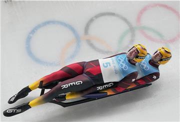 Olympia, Rodeln, Doppelsitzer, 1. Lauf im National Sliding Centre. Tobias Wendl und Tobias Arlt aus Deutschland in Aktion. 