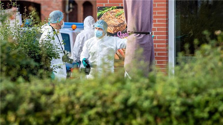 Ministerinnen legen Lagebild zur Clankriminalität vor Tödliche Schüsse in einem Imbiss - die Ermittler rechnen das Verbrechen dem Clanmilieu zu. Polizei und Justiz legen ein neues Lagebild zur Clankriminalität für 2024 vor. (Archivbild)