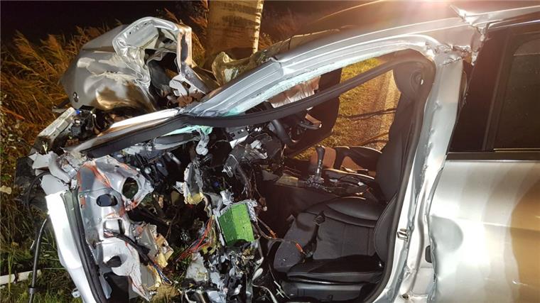 Sievern: Mann (51) kracht mit Auto gegen Baum und stirbt Tödlicher Unfall auf der Kreisstraße zwischen Wremen und Sievern.