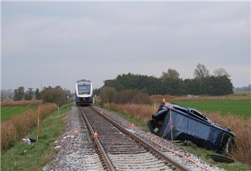 Tödlicher Unfall in Mulsum: Zug kollidiert mit PKW