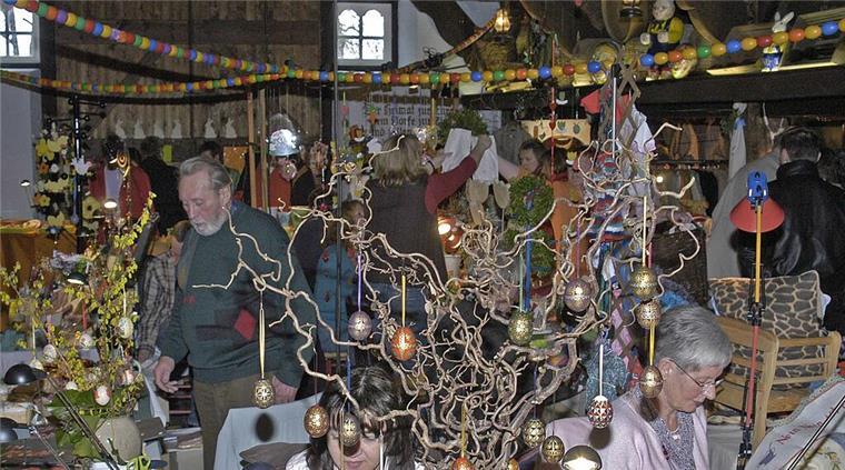 37. Ostermarkt in Debstedt -Treffpunkt für Stadt und Land Besucher im Heimatmuseum