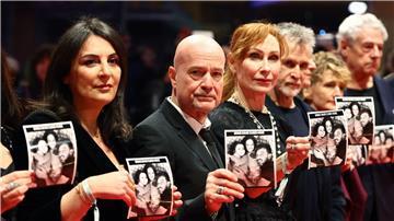 Tom Shoval, Filmemacher und Freund von Cunio, war nach eigenen Worten „sehr berührt“ von der Aktion auf dem roten Teppich.
