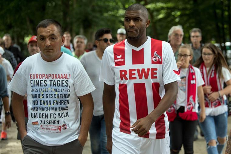 Der Termin für das DFB-Pokalspiel gegen Köln ist raus Top-Torjäger Anthony Modeste kommt nach Bremerhaven. Am 12. August tritt der 1. FC Köln im DFB-Pokal bei der Leher TS an. Foto Gambarini/dpa