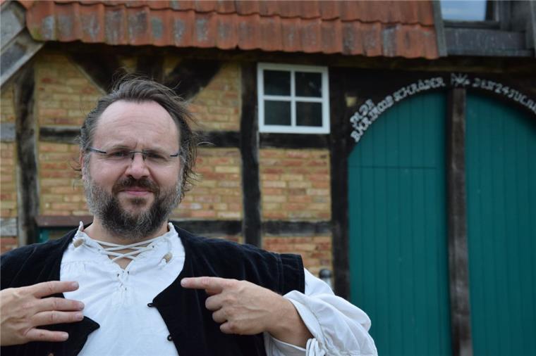 Großer Mittelaltermarkt in Ohrel Torsten Henneken vom Verein Urla-Zentrum in Ohrel freut sich auf das Mittelalter-Spektakel. Das geht vom 11. bis 13. August nahe Selsingen über die Bühne.