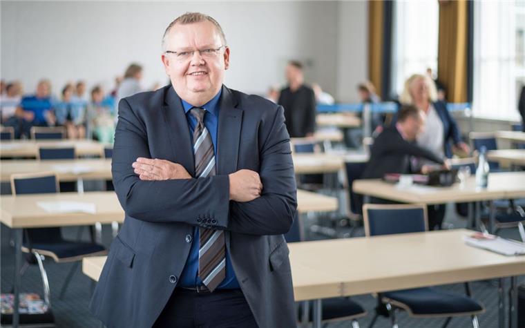 OTB infrage gestellt: Neuhoff-Interview sorgt für Entrüstung bei SPD Torsten Neuhoff (CDU) ist der designierte Bürgermeister von Bremerhaven.