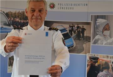 Torsten Oestmann, Leiter der Polizeiinspektion Rotenburg, bei der Präsentation der Kriminalstatistik für 2020.