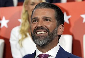 Gesicht eines lachenden Mannes