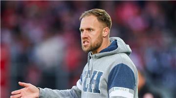 Trainer Daniel Brinkmann und der FC Hansa Rostock gewinnen in Osnabrück.