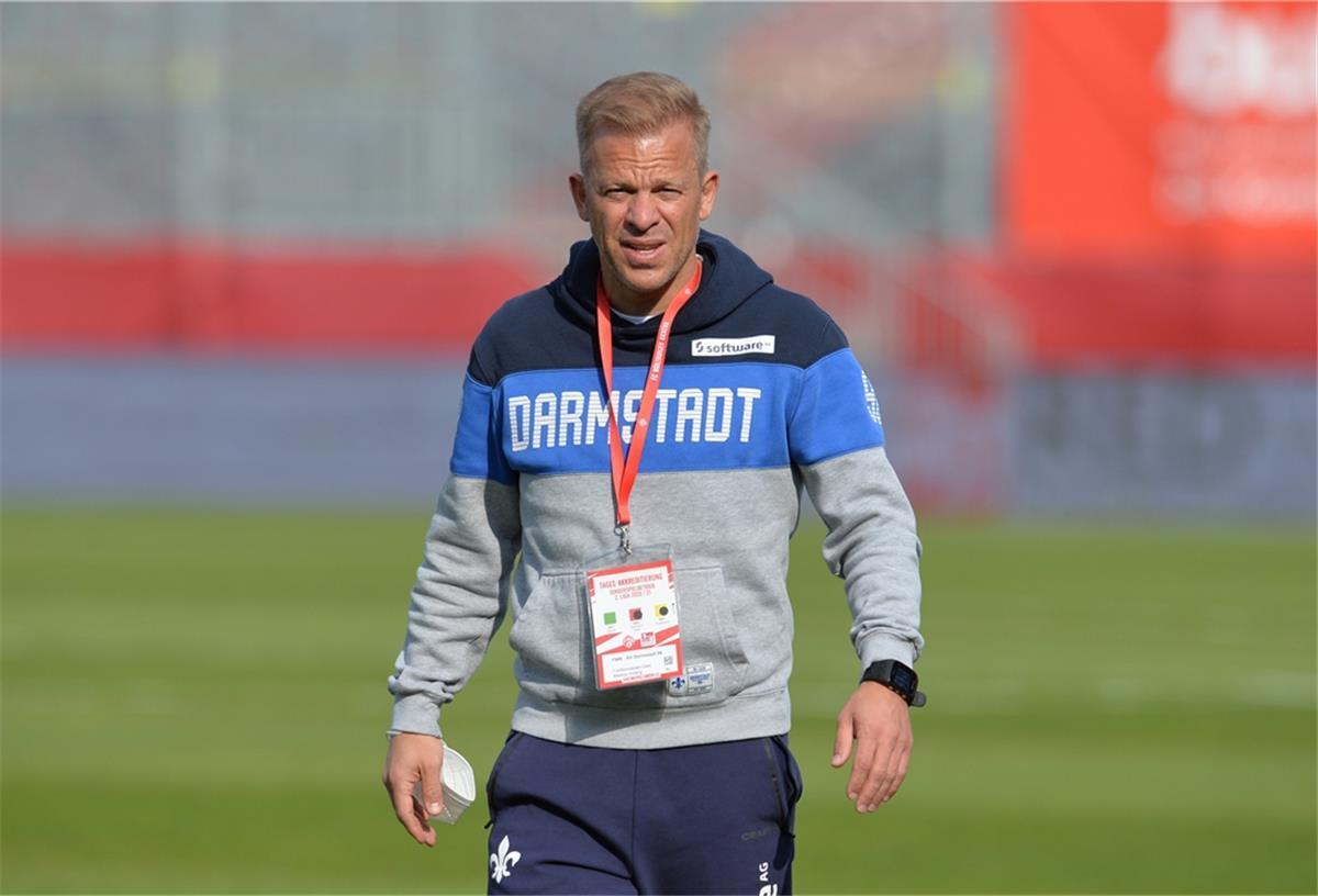 Trainer Markus Anfang steht derzeit noch bei Darmstadt unter Vertrag.