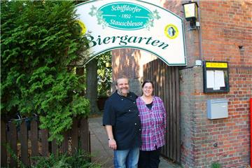 Traurige Nachricht: Stefan und Tanja Borrosch können das Lokal an der  Schiffdorfer Stauschleuse nicht mehr bewirtschaften. 