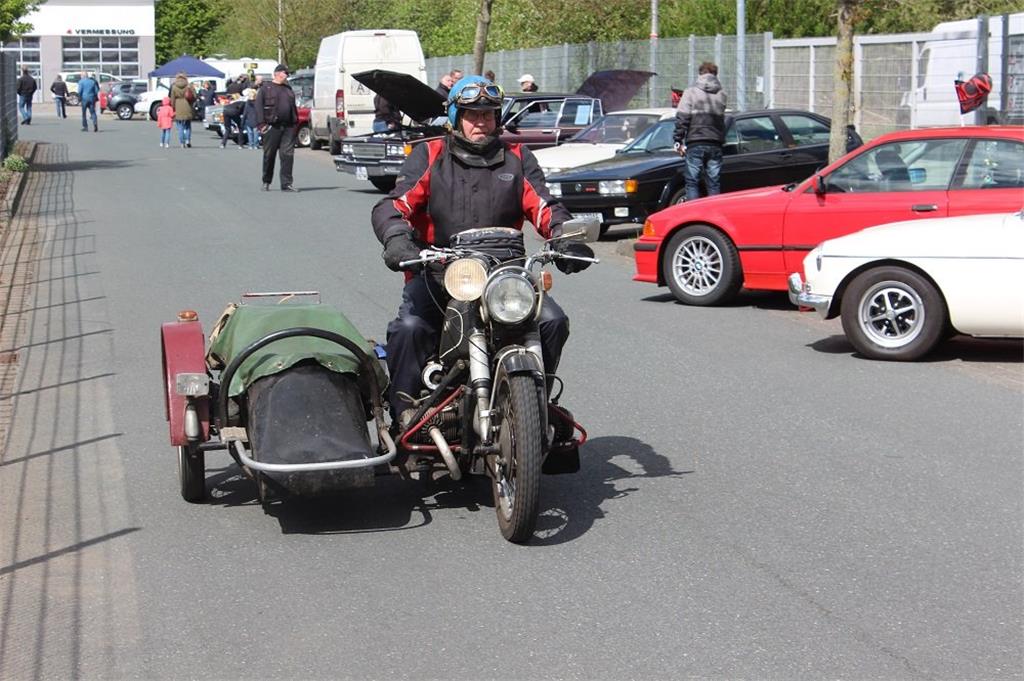 Treffen von 300 Oldtimer-Freunden in Debstedt. Foto: Prußeit