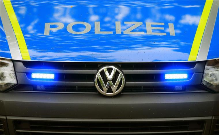 Trickdiebe haben eine Seniorin in Bremerhaven-Geestemünde bestohlen.