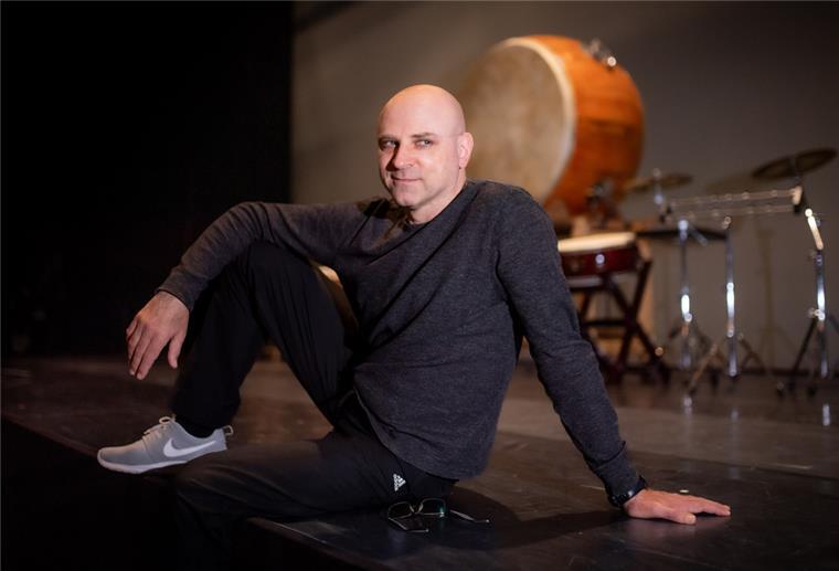 Bremerhavens Ballettchef sagt trommelnd „Tschüs“ Sergei Vanaev