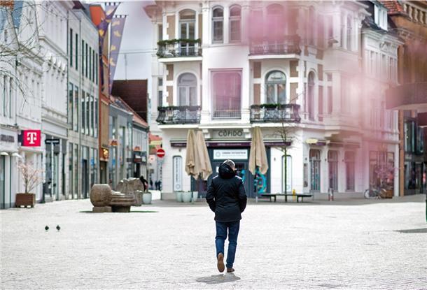 Trotz hoher Corona-Infektionszahlen soll es nach Ostern mit einer vorsichtigen Öffnung in Niedersachsens Innenstädten losgehen.