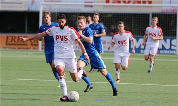 Trotz Knieproblemen spielte Enes Acarbay (am Ball) zuletzt noch mit. Nach einer Magnetresonanztomographie (MRT) ist er außer Gefecht.