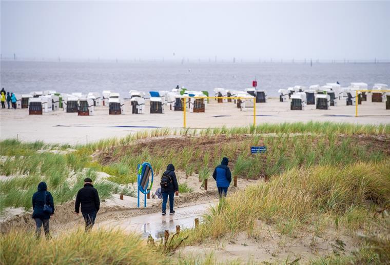 Trotz Preissteigerungen und kurzfristiger Buchungen blicken die niedersächsischen Urlaubsregionen zufrieden auf die an diesem Wochenende endenden Herbstferien.