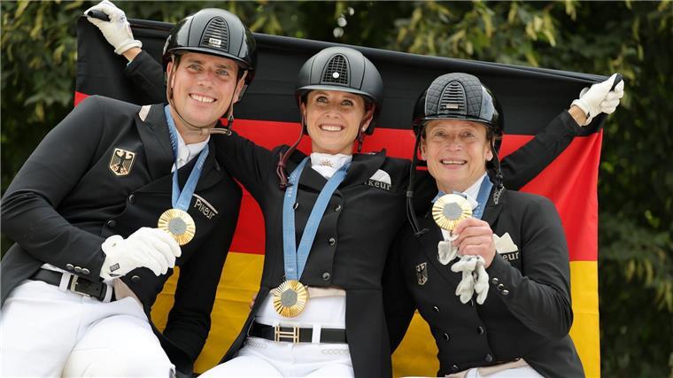 Chaos und Intrige im erfolgreichsten Sportverband Trotz Turbulenzen im Verband holten die Reiter bei Olympia viele Medaillen.