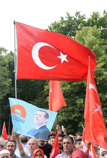 Türkische Bremerhavener sind bewegt von dem versuchten Putschversuch des Militärs